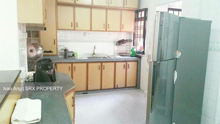 Blk 525 Choa Chu Kang Street 51 (Choa Chu Kang), HDB Executive #214212031